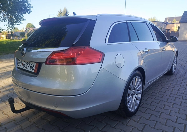 Opel Insignia cena 25000 przebieg: 196000, rok produkcji 2011 z Zawiercie małe 562